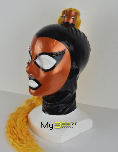 Ombretto hood