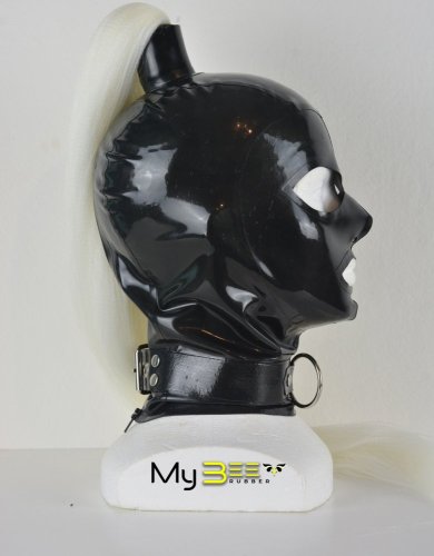 Fahroni hood with collar