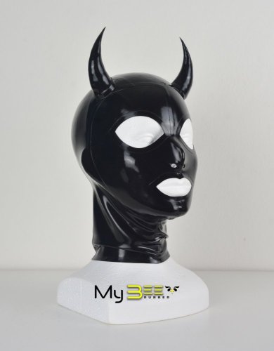 Piccolo diavolo hood